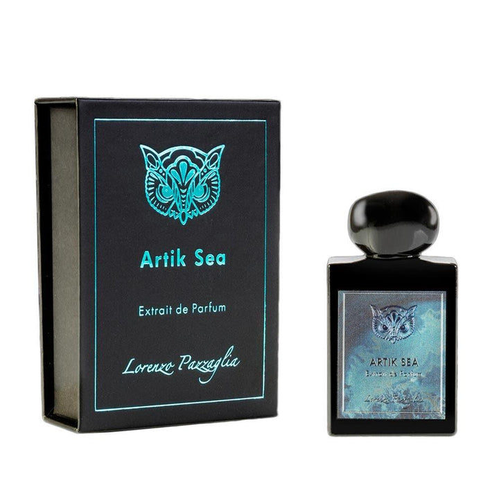 Perfume bottle and packaging of Artik Sea by Lorenzo Pazzaglia on a white background